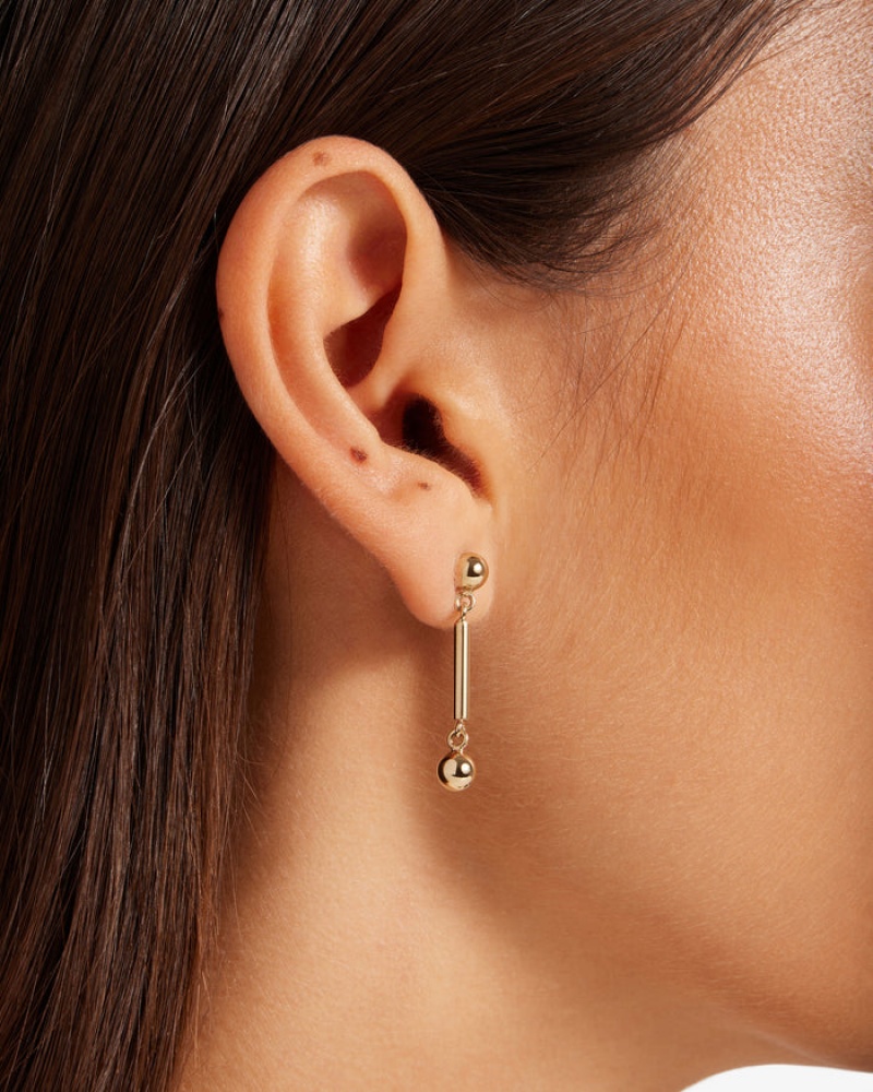 Gold Strathberry Music Bar Earrings | UK IBVK-50219