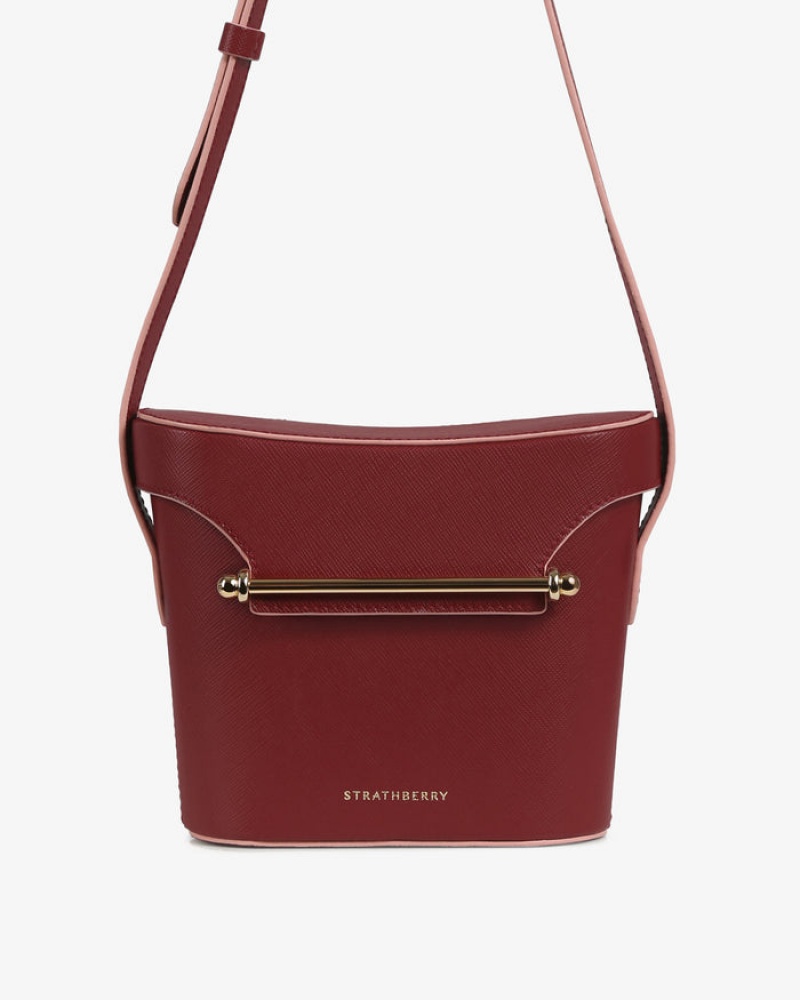 Red Strathberry Safari With Edge Crossbody Bag | UK SEAJ-23861