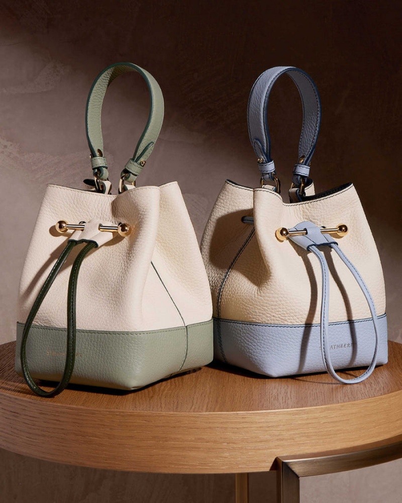 White Olive Strathberry Lana Osette Crossbody Bag | UK VUCP-50976